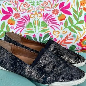 Frye‎ Melanie Slip on